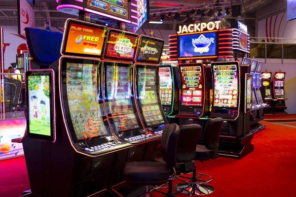 master domino99 featured game showcase master domino99 featured game showcase